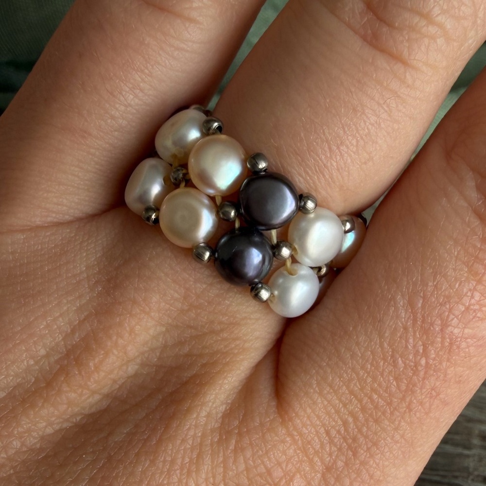 Pearl Flexible Cluster Ring
